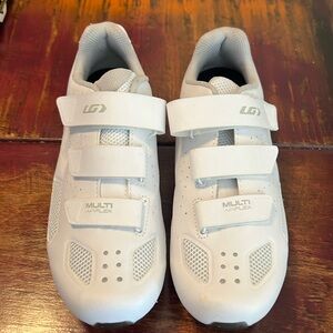 Louis Garneau Spin Shoes New!